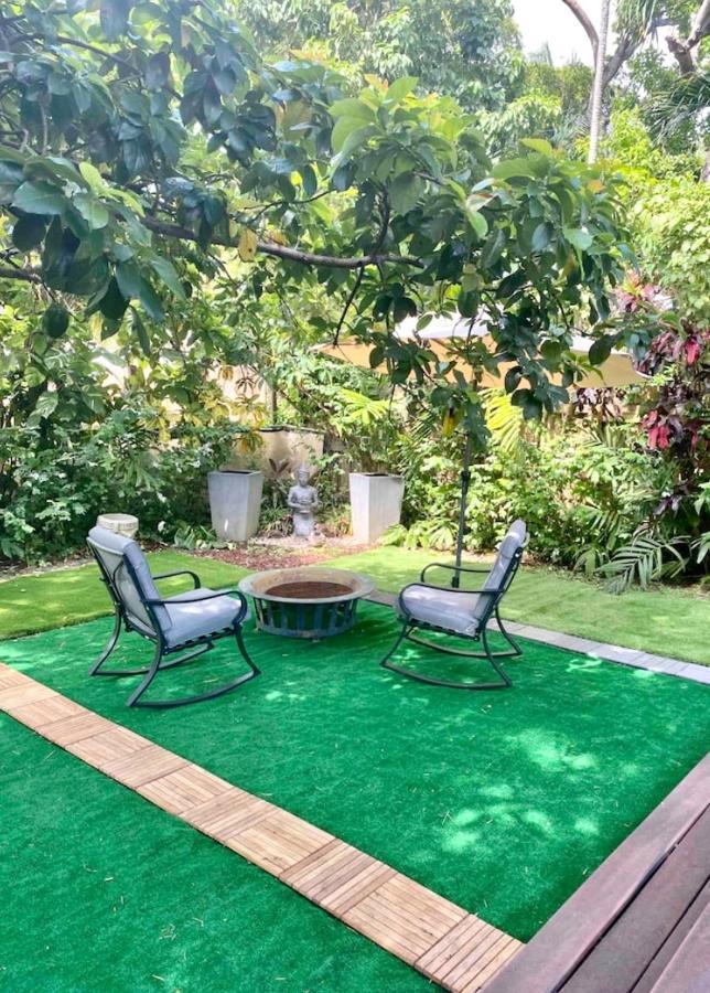 Entire Private Beautiful 2 Bedroom Plus Den House With Gated Front&Back Yard And Free Parking 10Min Drive To Miami Beach Eksteriør bilde