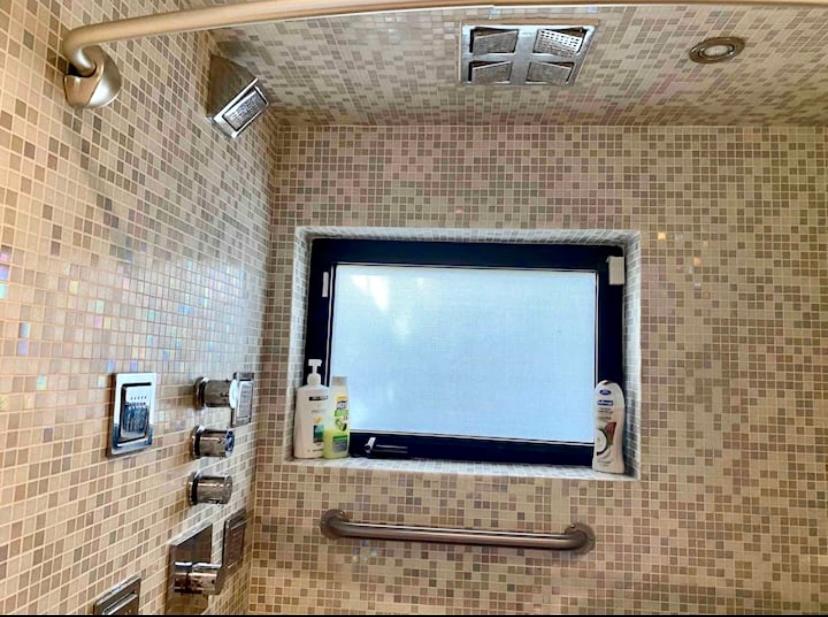 Entire Private Beautiful 2 Bedroom Plus Den House With Gated Front&Back Yard And Free Parking 10Min Drive To Miami Beach Eksteriør bilde